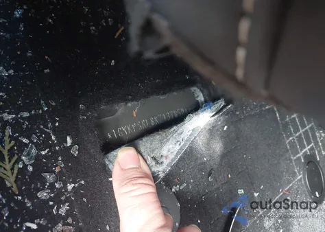 2024 Cadillac Lyriq Luxury W/1Se from USA, damaged, VIN 1GYKPSRL6RZ137850